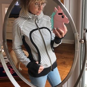 Lulu Lemon zip-up hoodie - NWOT